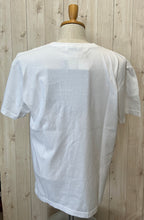 画像をギャラリービューアに読み込む, JOHNBULL FANTASIA/Poster Art Tシャツ
