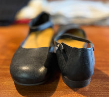 画像をギャラリービューアに読み込む, SHOE&amp;SEWN Koln
